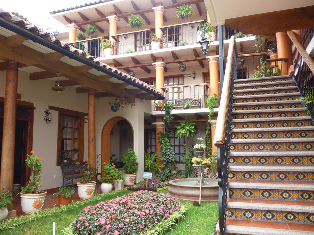 Hotel La Casa De Mama San Cristobal de las Casas Exterior photo