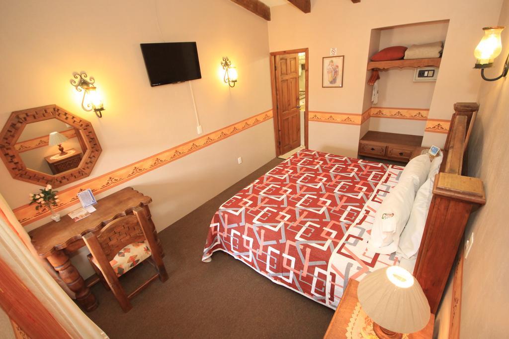 Hotel La Casa De Mama San Cristobal de las Casas Room photo