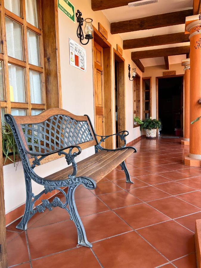 Hotel La Casa De Mama San Cristobal de las Casas Exterior photo